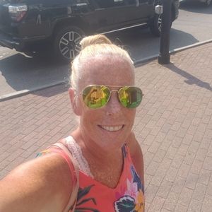 Meet your Posher, Donna